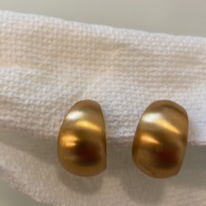 Antique gold open hoop earring